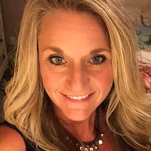 Meet your Posher, Deanna